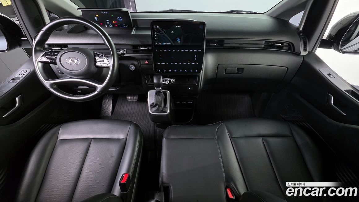 Hyundai Staria 2022