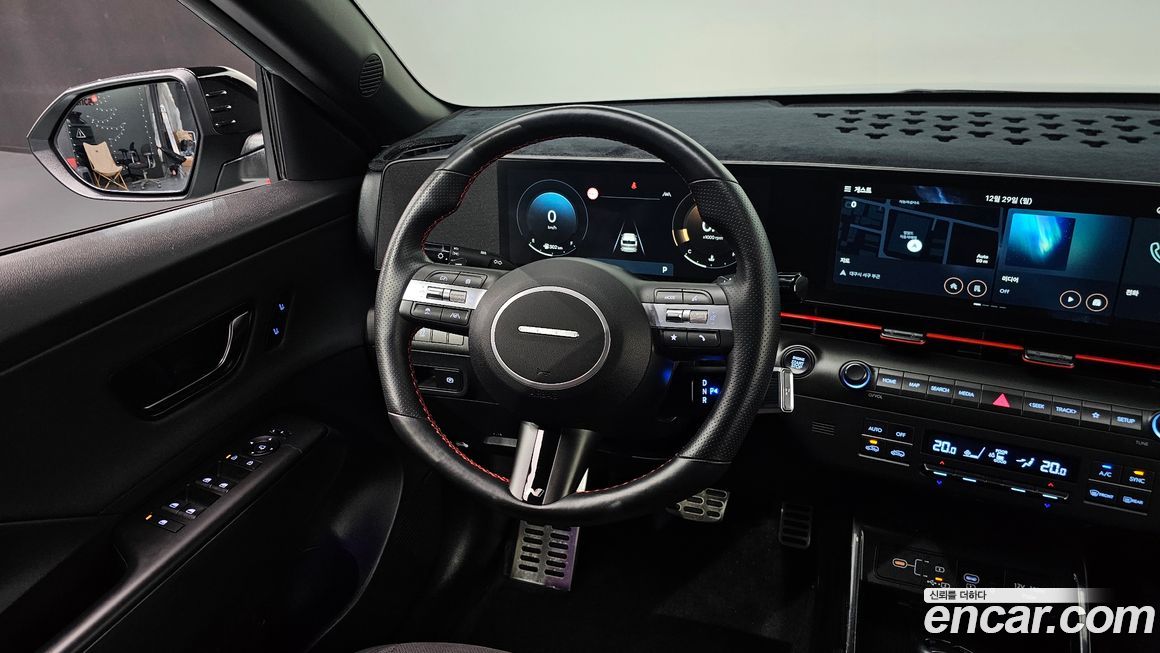 Hyundai Kona 2025