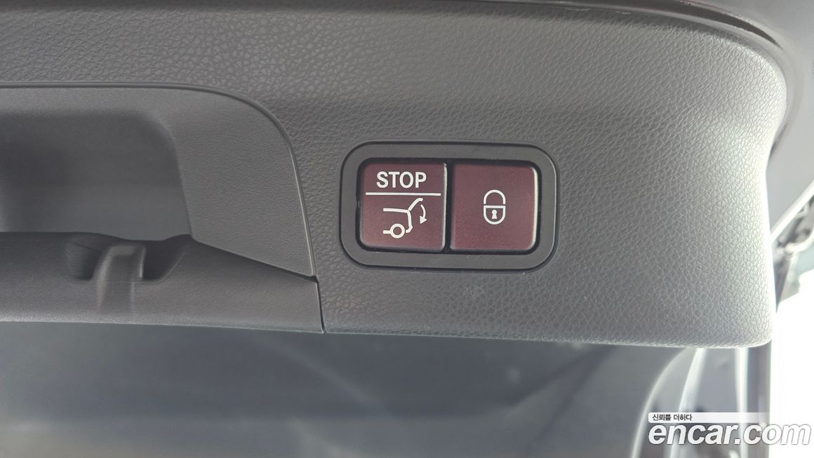 Mercedes-Benz GLC-Class 2019