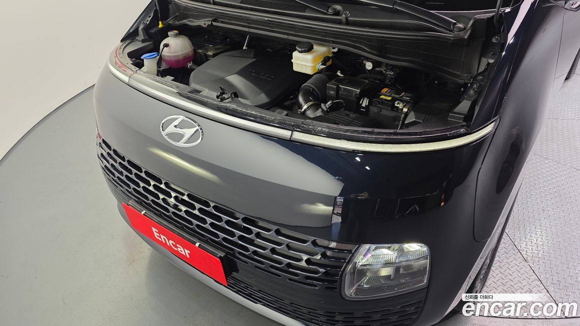Hyundai Staria 2022