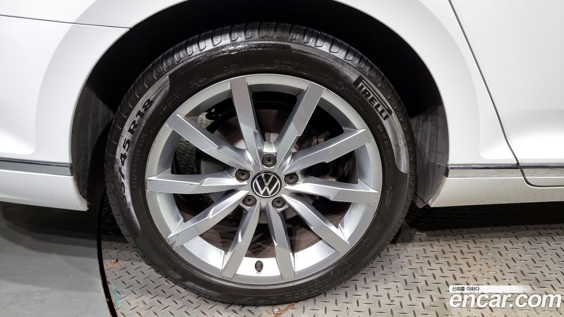 Volkswagen Passat 2021