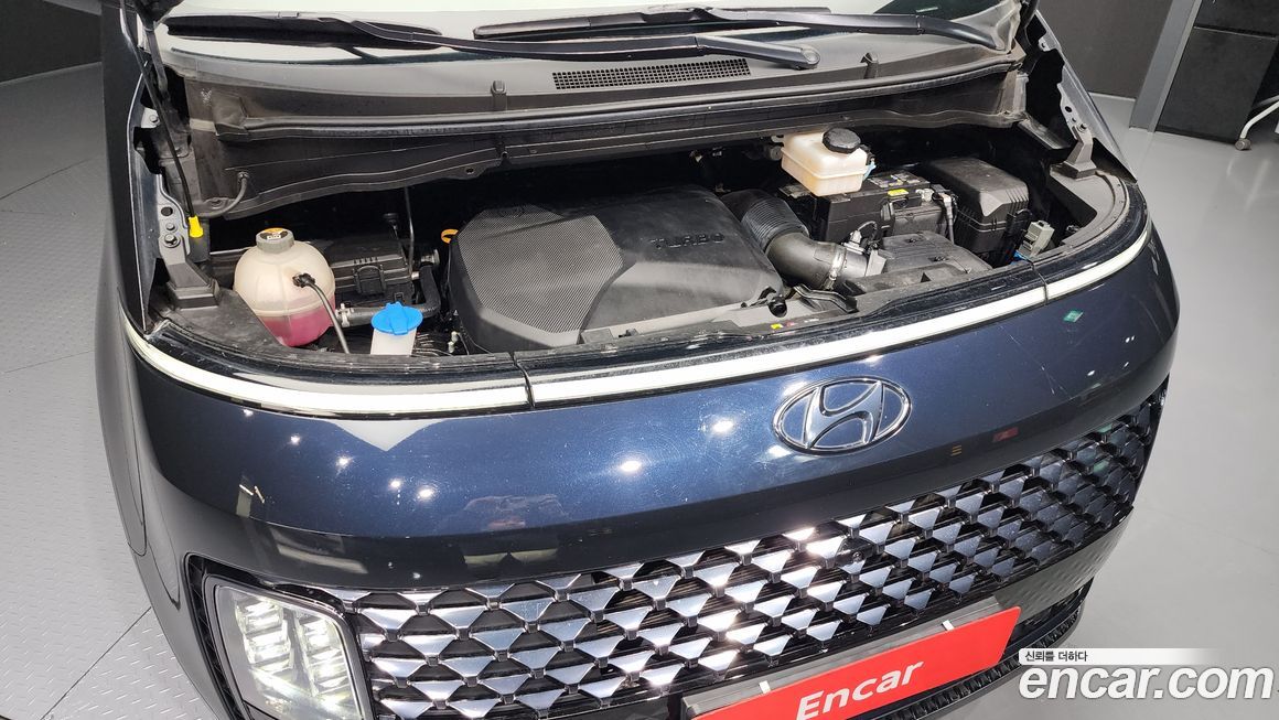Hyundai Staria 2022