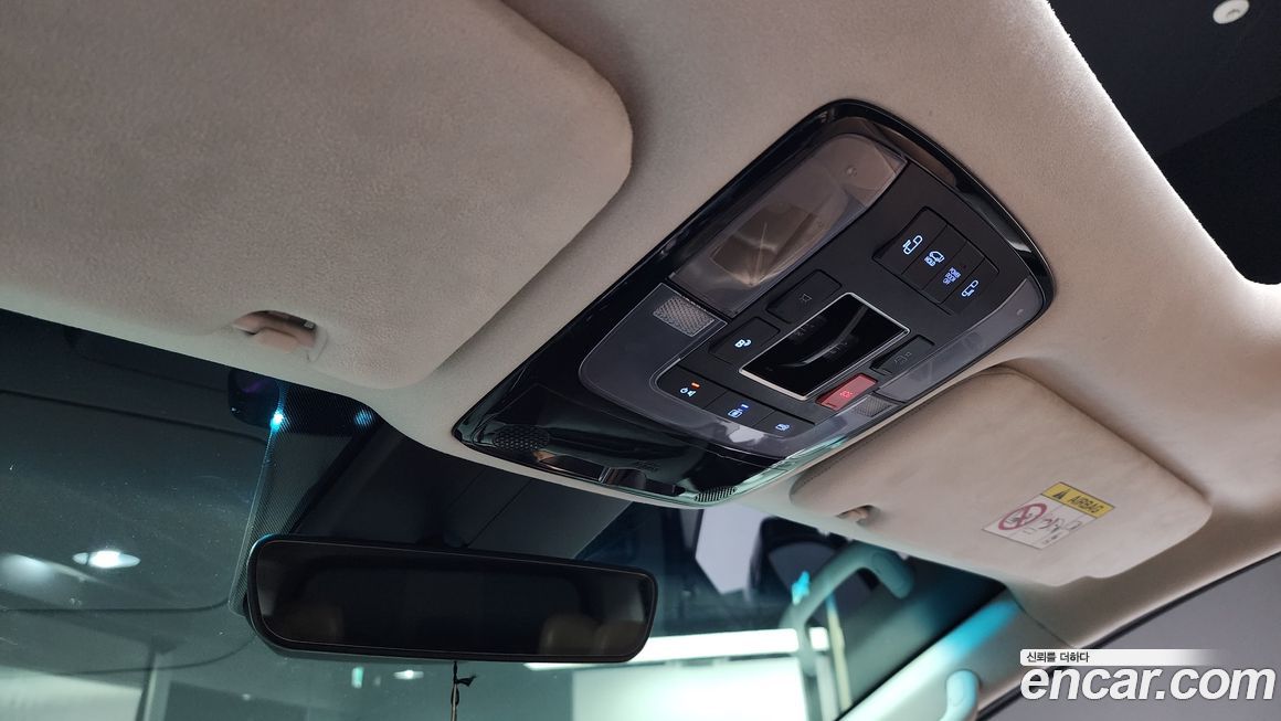 Hyundai Staria 2022