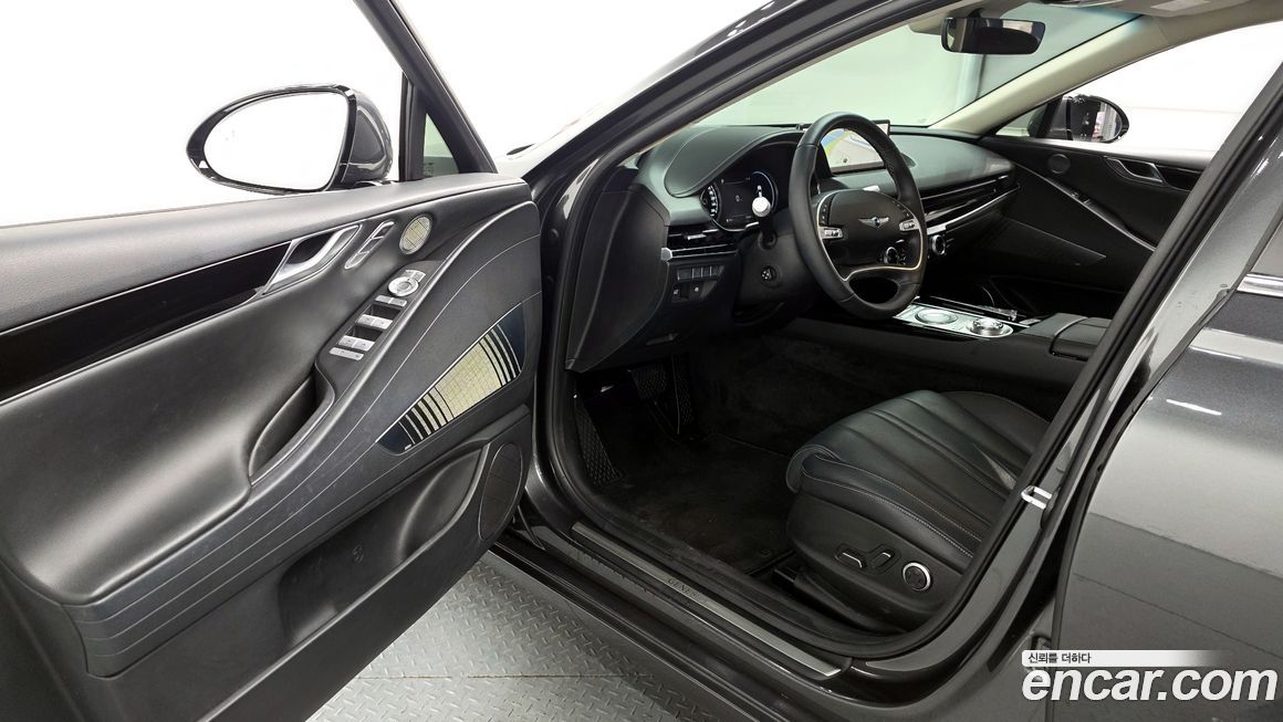 Genesis G80 2021