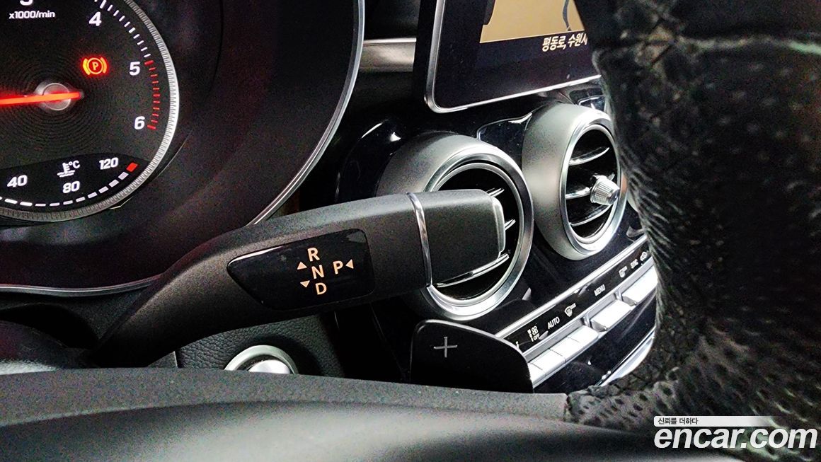 Mercedes-Benz GLC-Class 2018