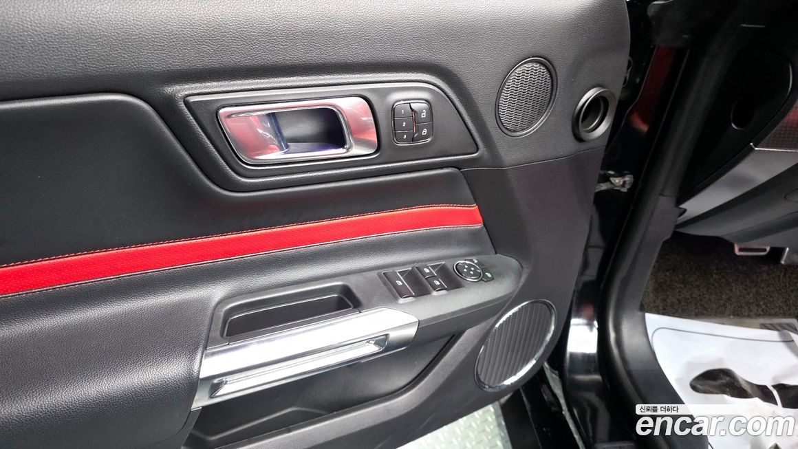 Ford Mustang 2019