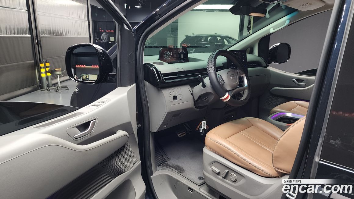 Hyundai Staria 2022