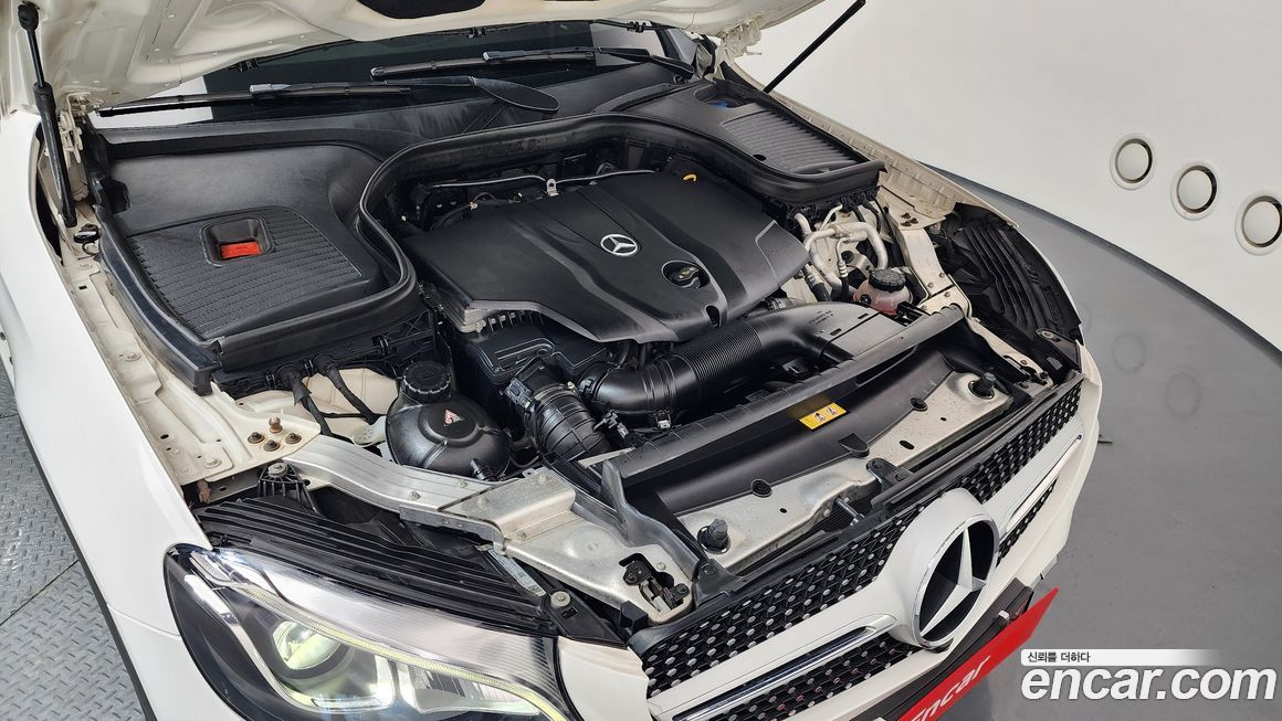 Mercedes-Benz GLC-Class 2018