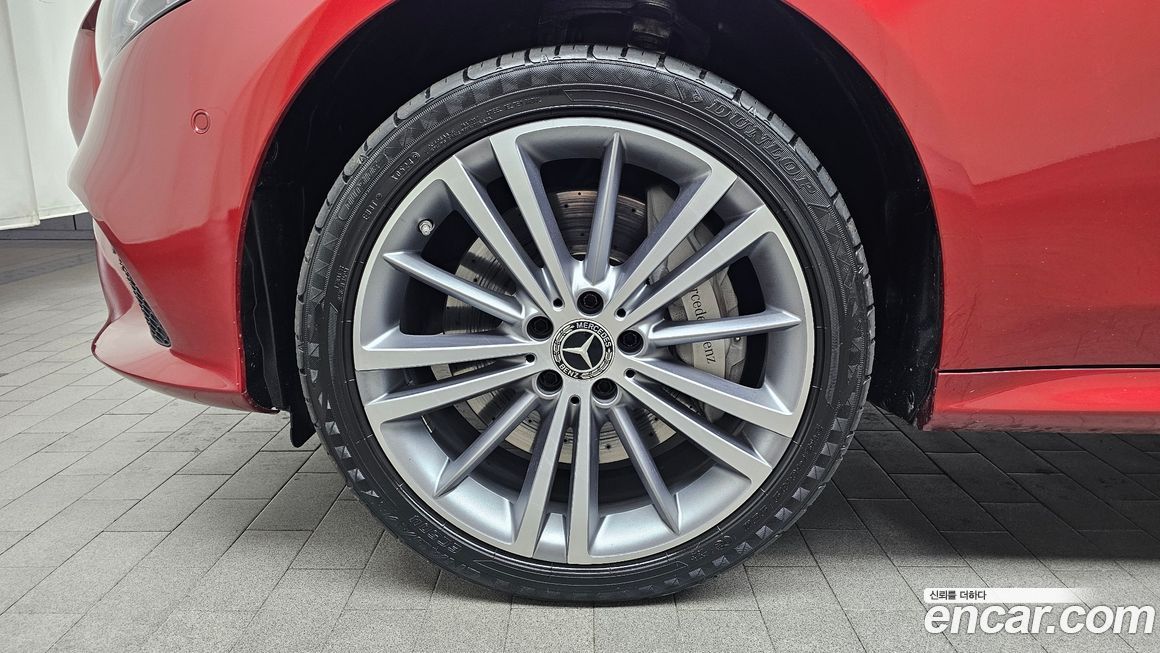 Mercedes-Benz CLS-Class 2019