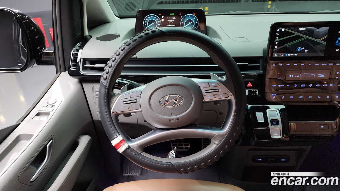 Hyundai Staria 2022