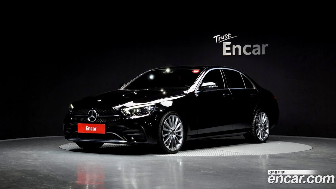 Mercedes-Benz E-Class 2021