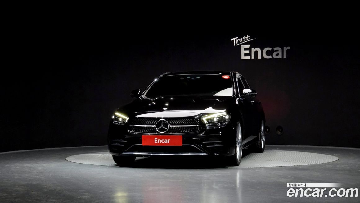 Mercedes-Benz E-Class 2021