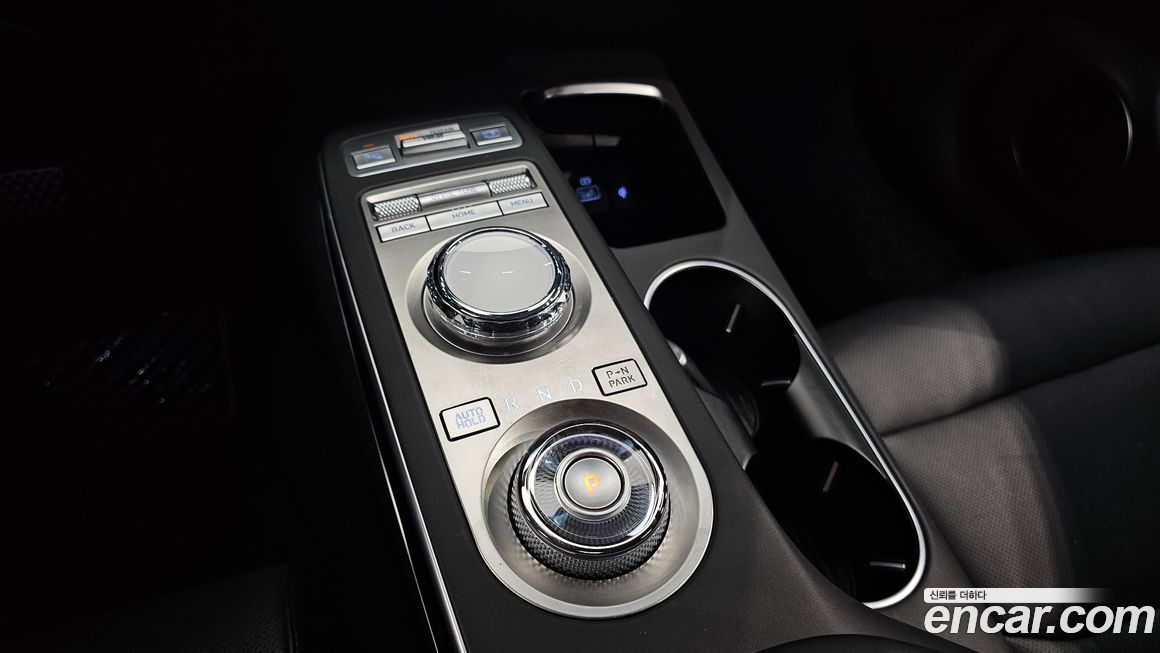 Genesis GV70 2021