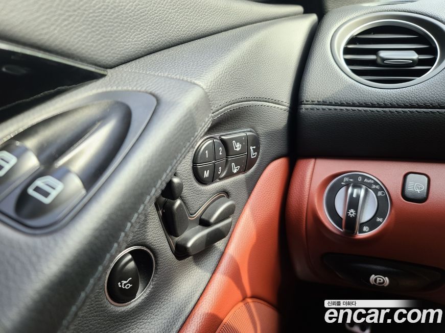 Mercedes-Benz SL-Class 2009