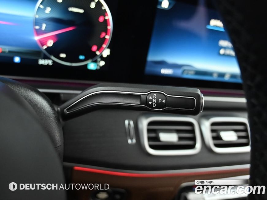 Mercedes-Benz GLE-Class 2025