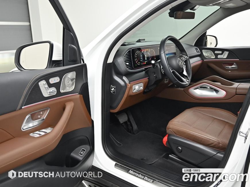 Mercedes-Benz GLE-Class 2025