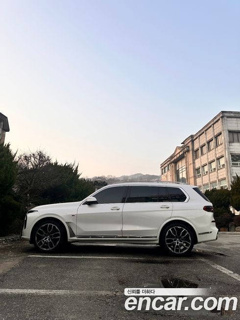 BMW X7 2024