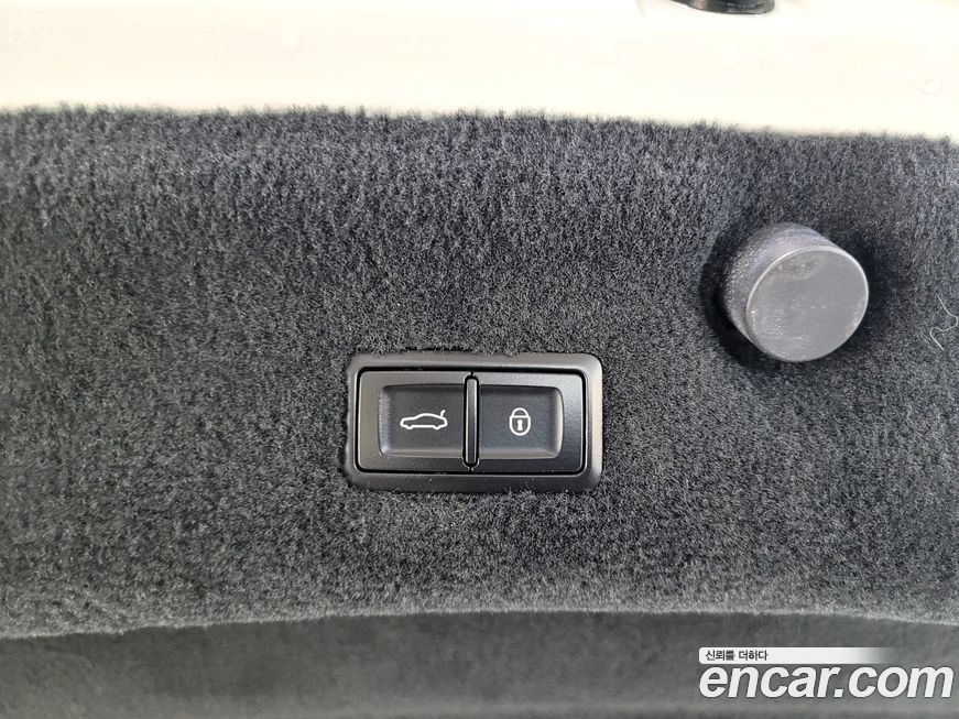 Bentley Continental 2021