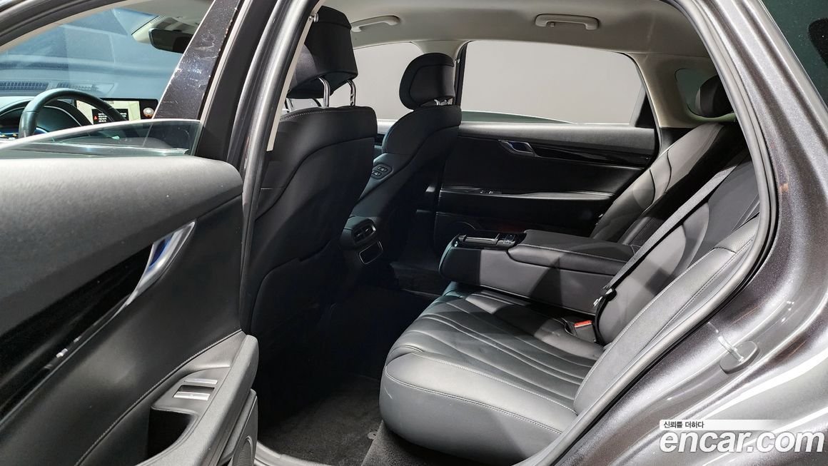 Genesis G80 2021