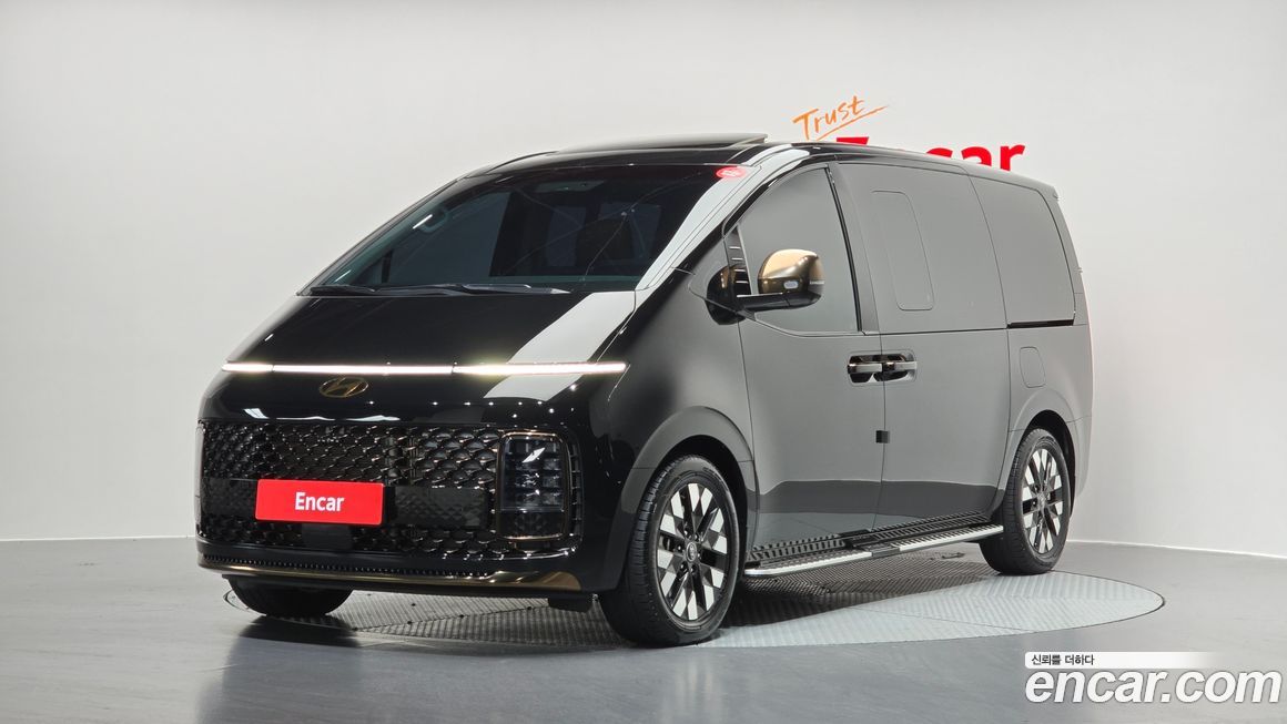 Hyundai Staria 2025