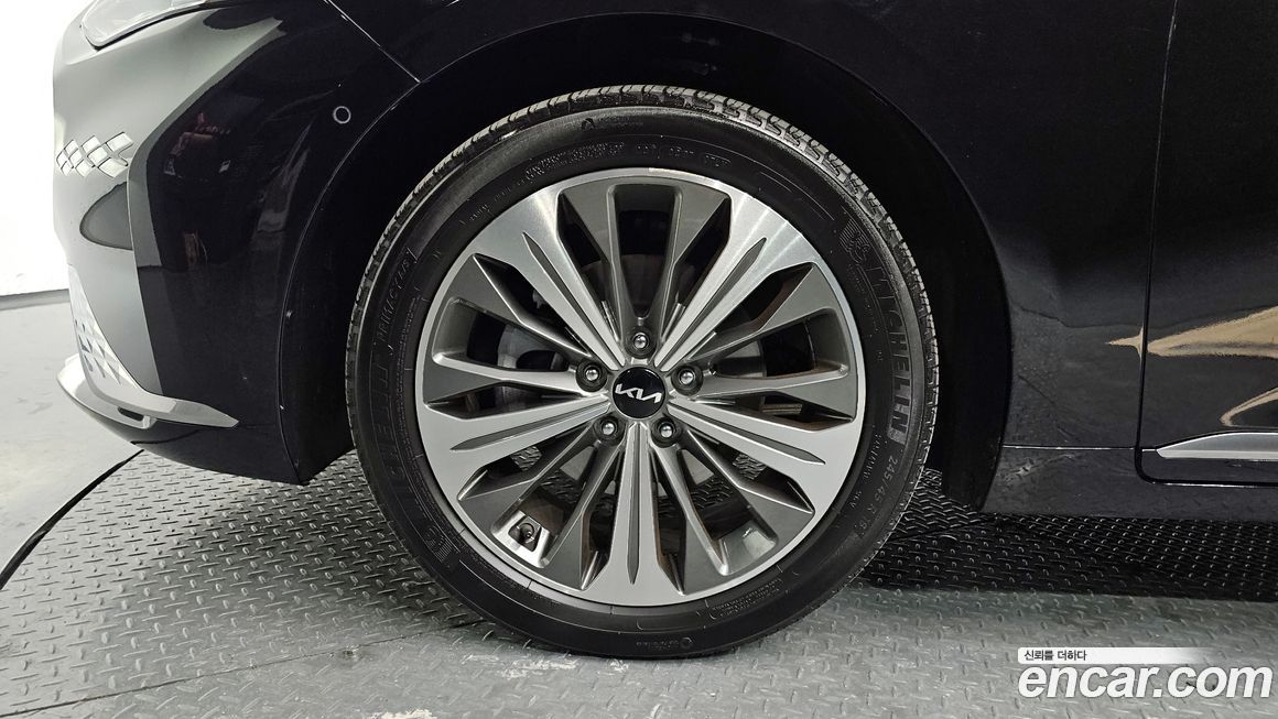 Kia K8 2024