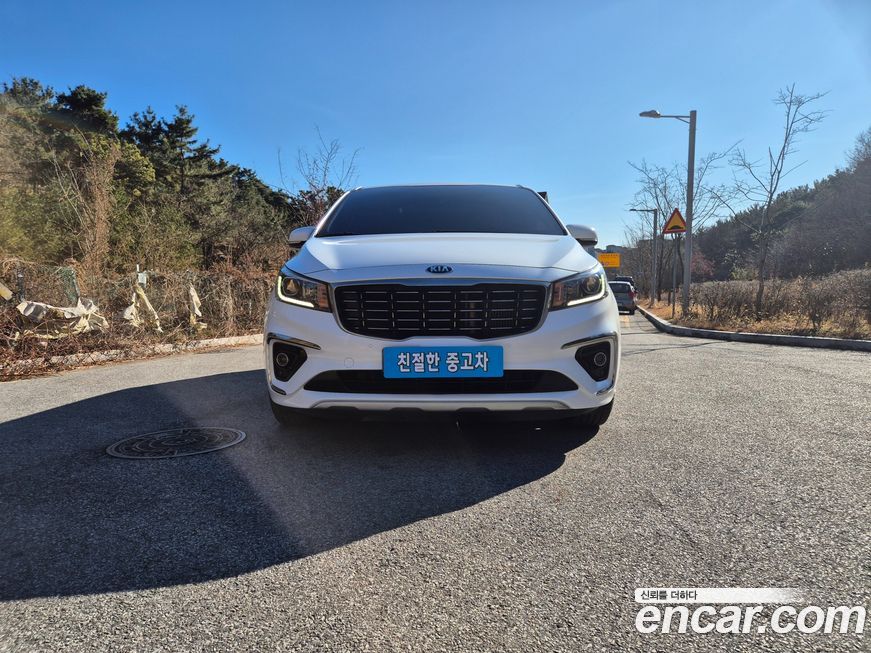 Kia Canival 2019