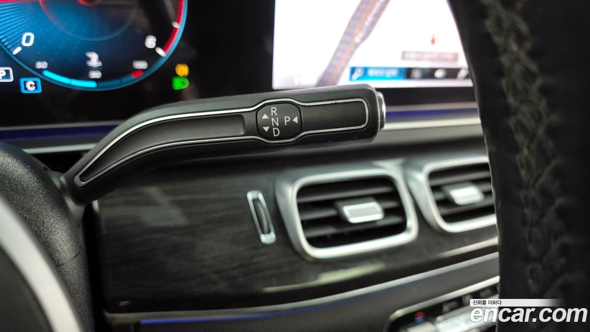 Mercedes-Benz GLE-Class 2021