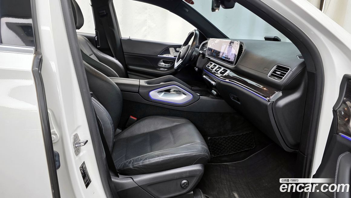 Mercedes-Benz GLE-Class 2021