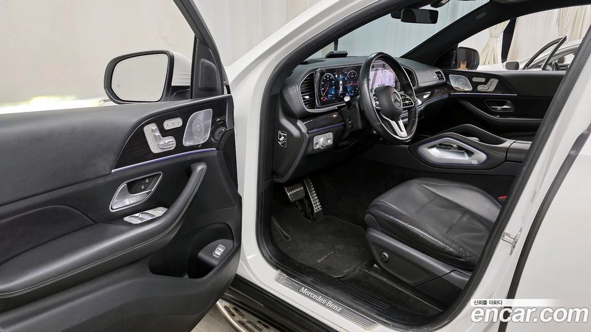 Mercedes-Benz GLE-Class 2021