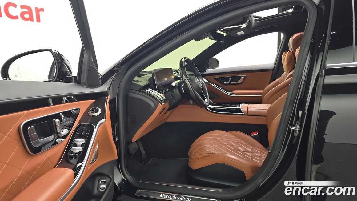 Mercedes-Benz S-Class 2021