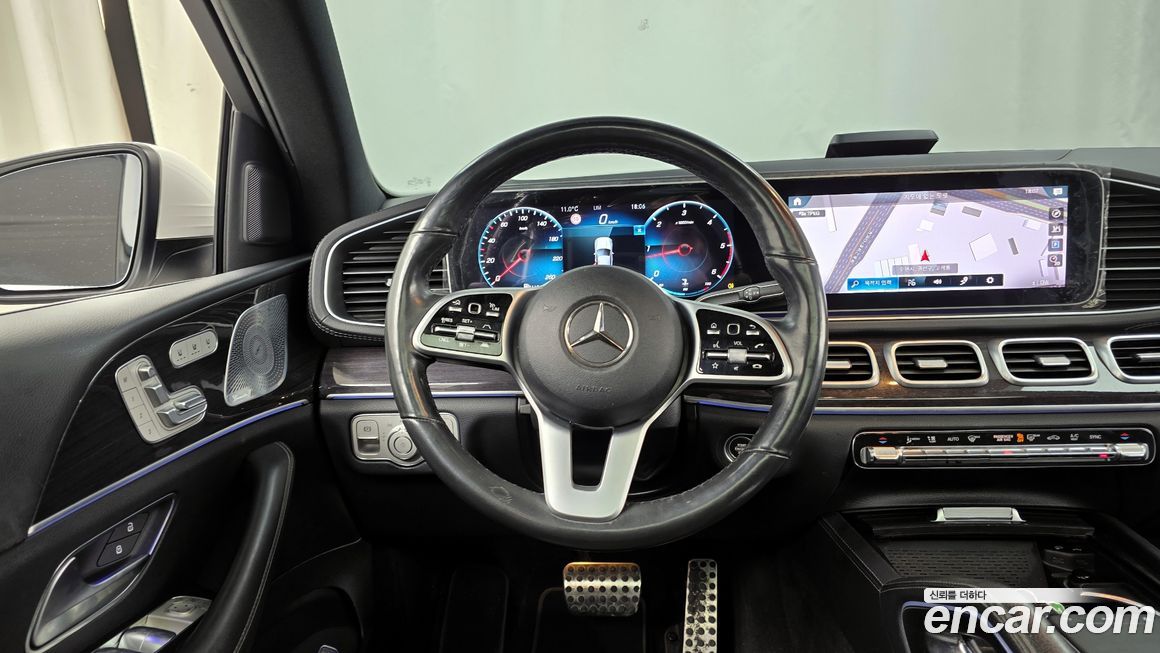 Mercedes-Benz GLE-Class 2021