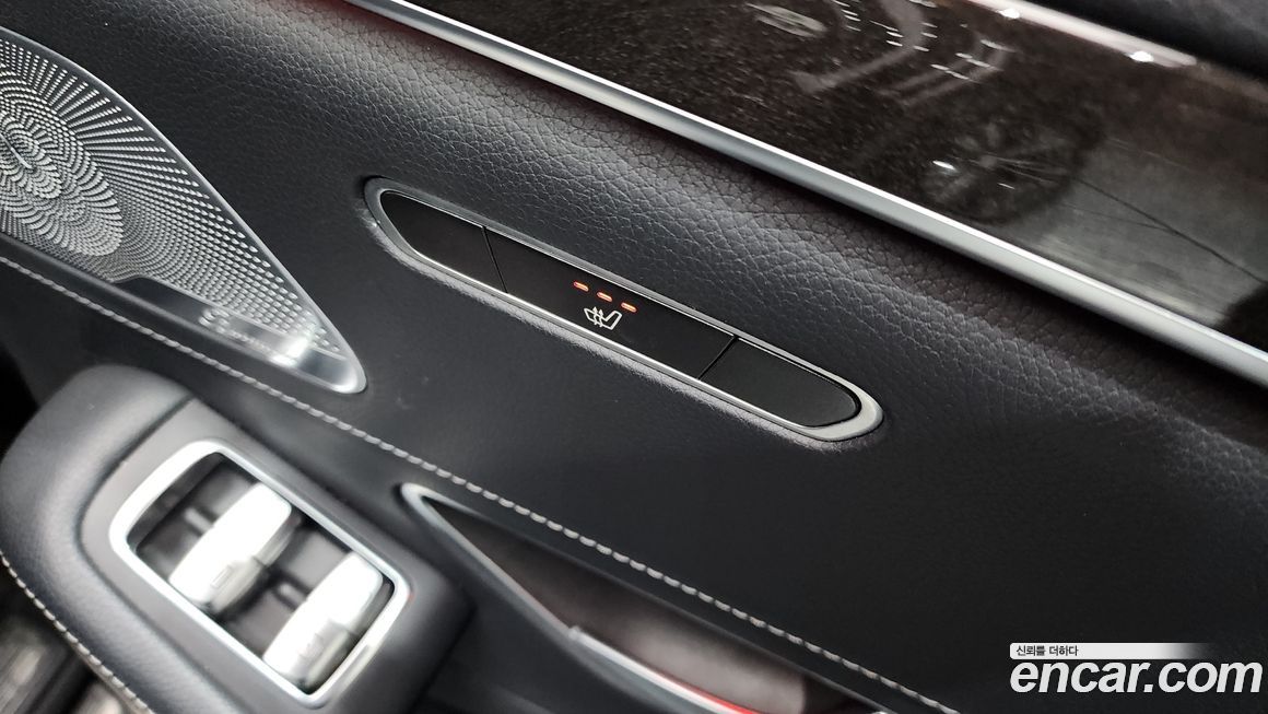 Mercedes-Benz S-Class 2016