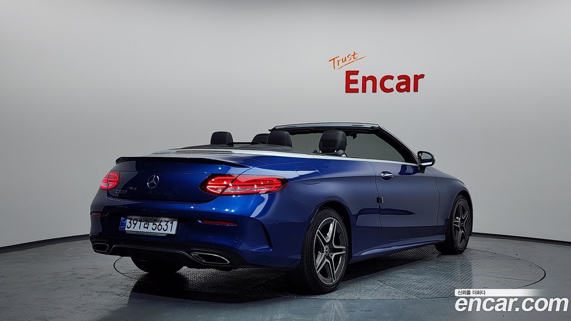 Mercedes-Benz C-Class 2022