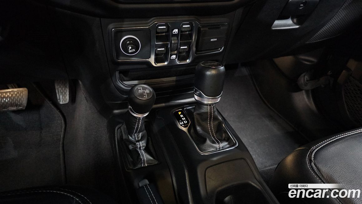 Jeep Wrangler 2021