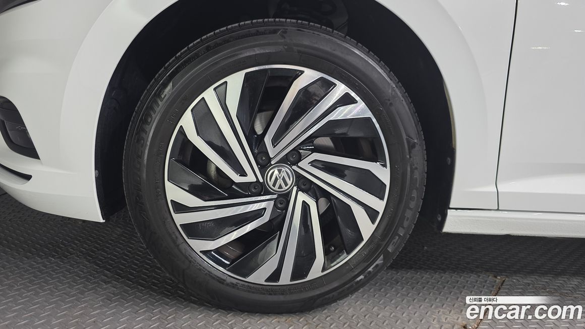 Volkswagen Jetta 2021