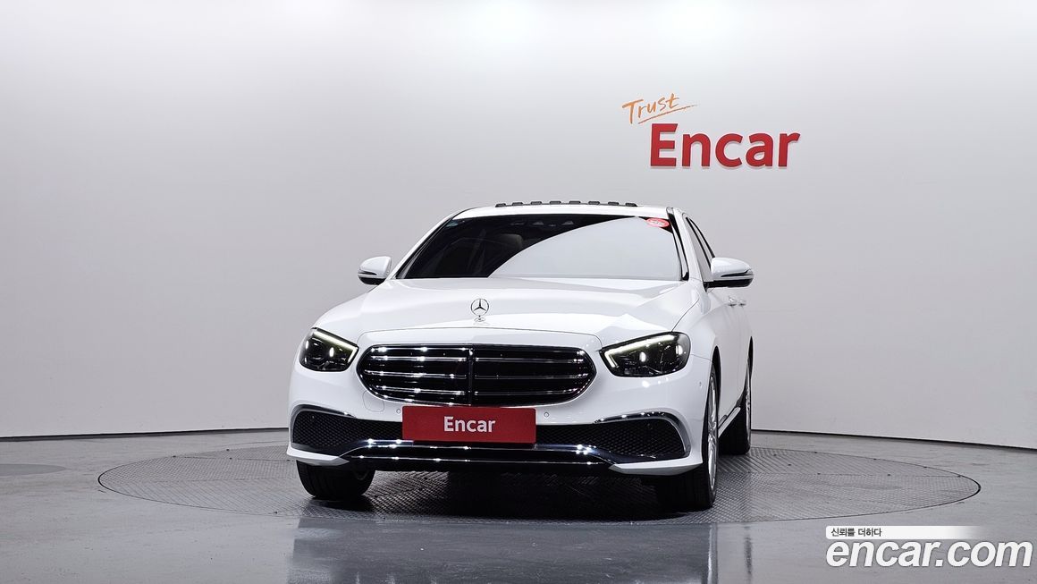 Mercedes-Benz E-Class 2021