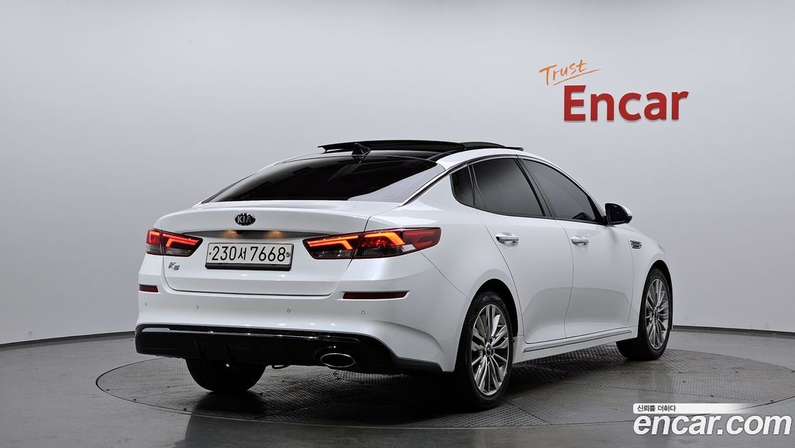Kia K5 2019