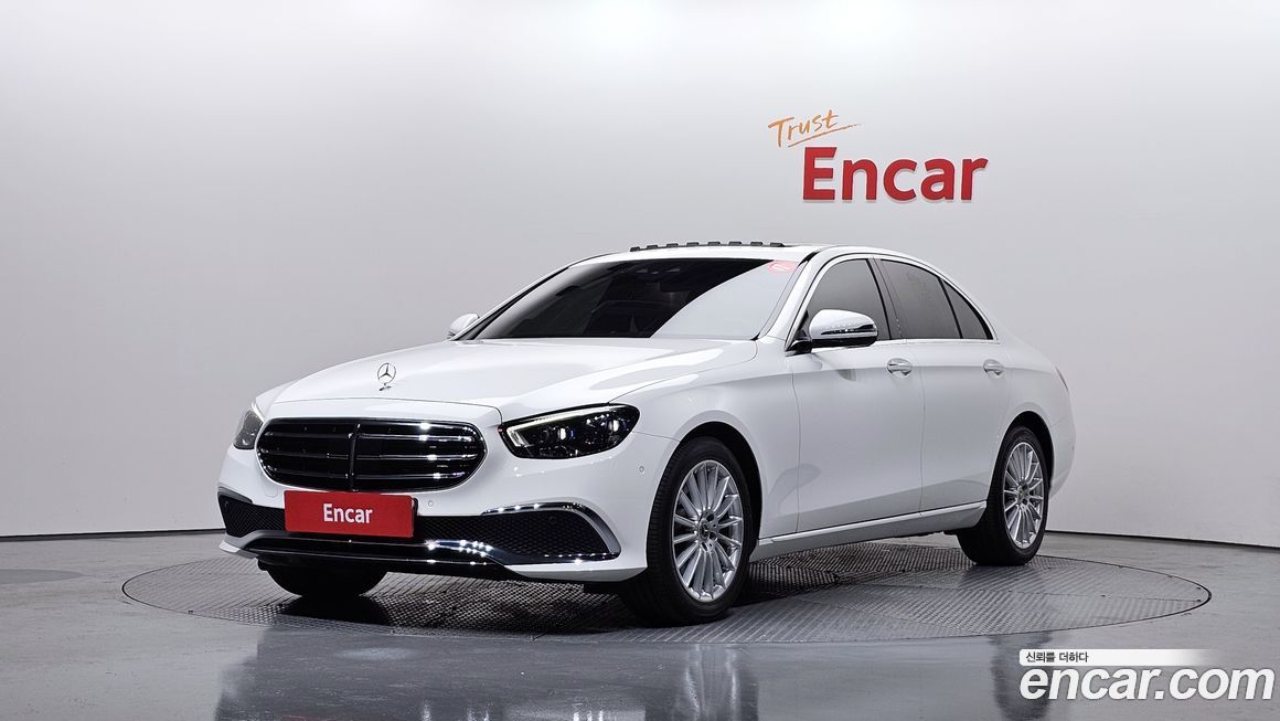 Mercedes-Benz E-Class 2021