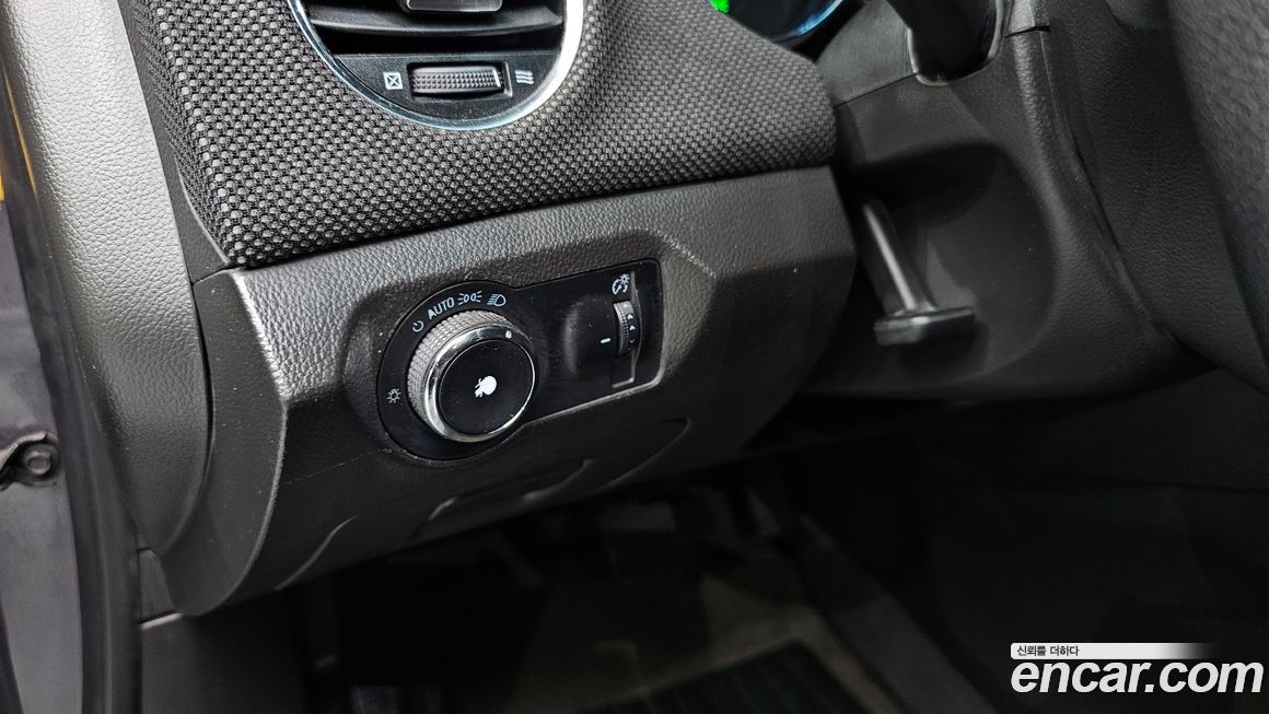 ChevroletGMDaewoo Cruze 2012