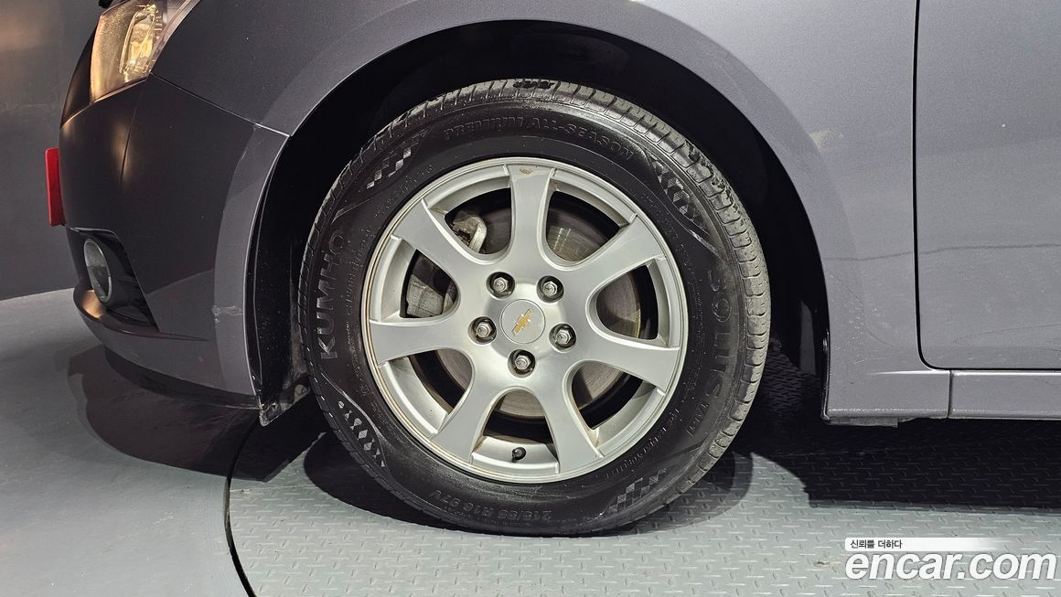 ChevroletGMDaewoo Cruze 2012