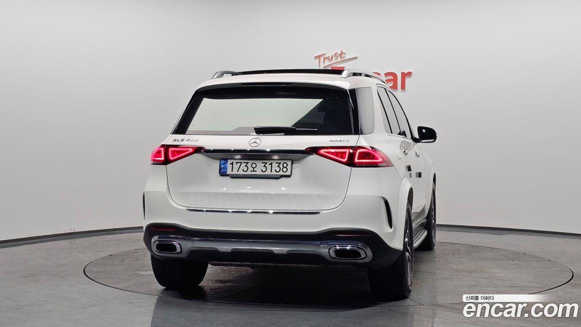 Mercedes-Benz GLE-Class 2021