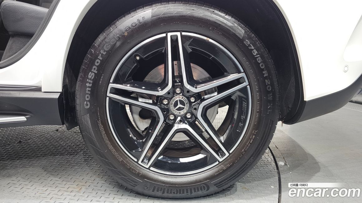 Mercedes-Benz GLE-Class 2021