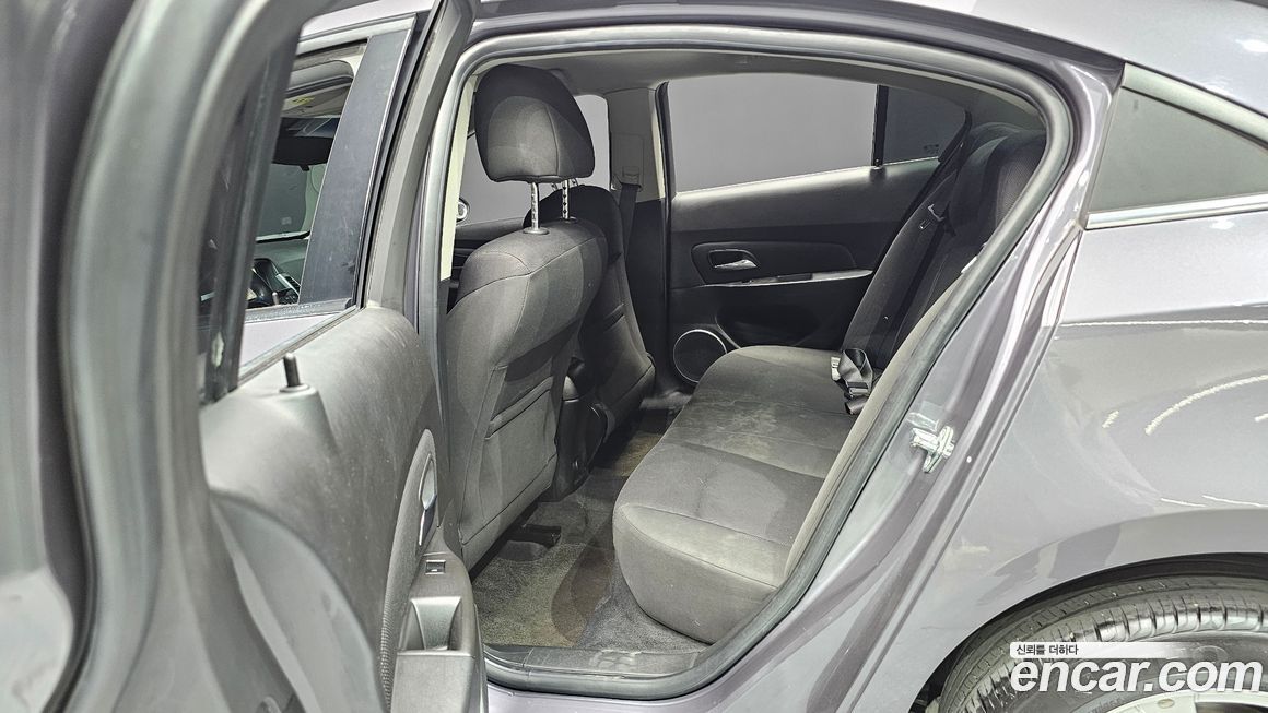 ChevroletGMDaewoo Cruze 2012