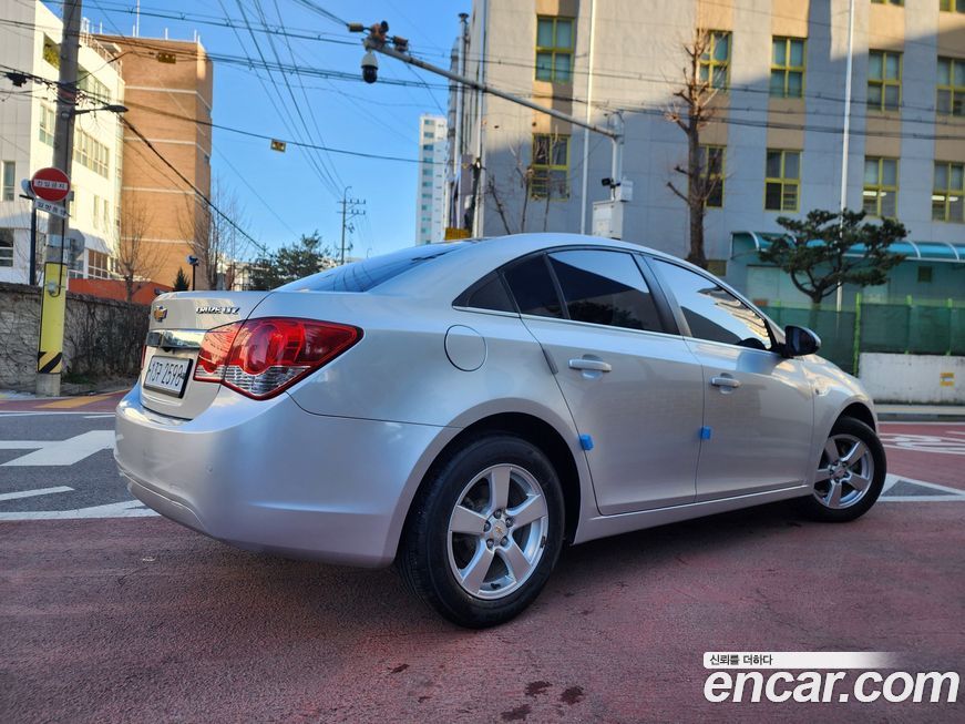 ChevroletGMDaewoo Cruze 2011