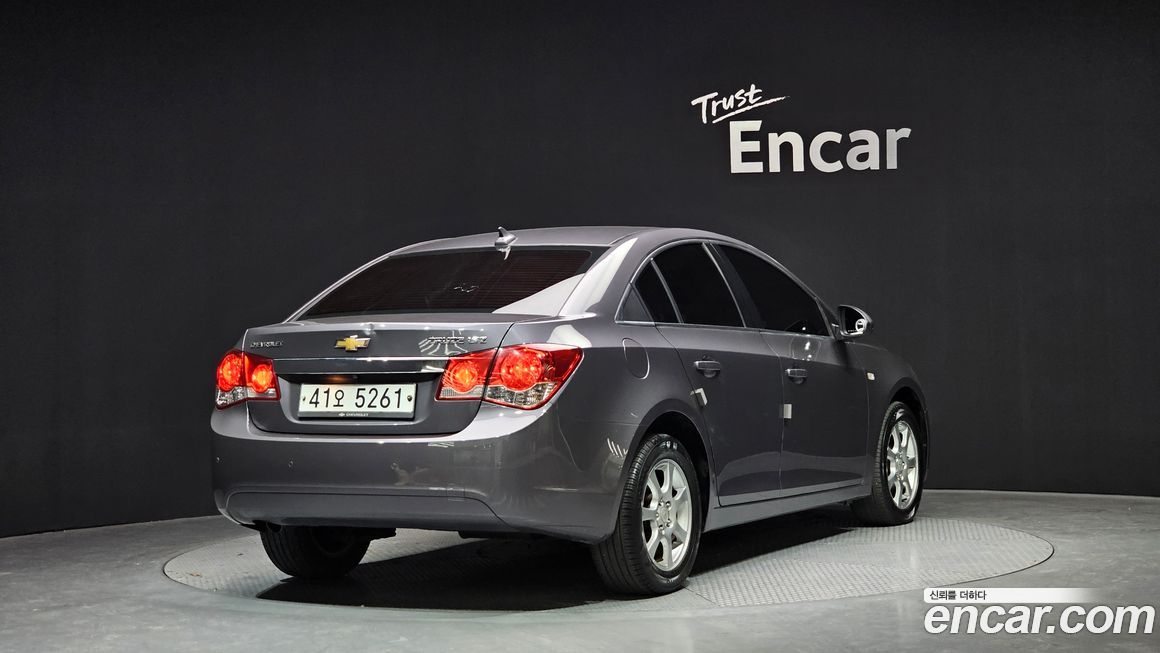 ChevroletGMDaewoo Cruze 2012