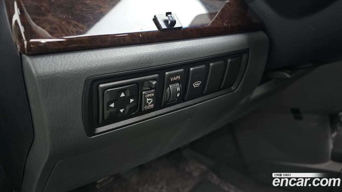 Renault-KoreaSamsung SM5  2009