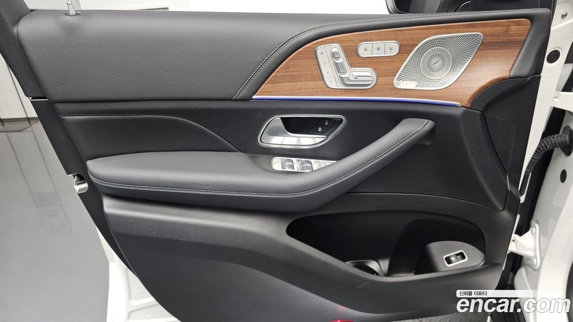 Mercedes-Benz GLE-Class 2021