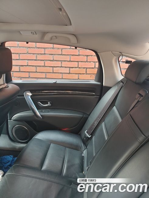 Renault-KoreaSamsung SM7 2012