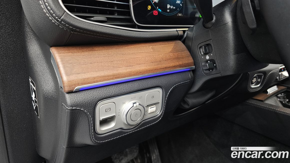 Mercedes-Benz GLE-Class 2021