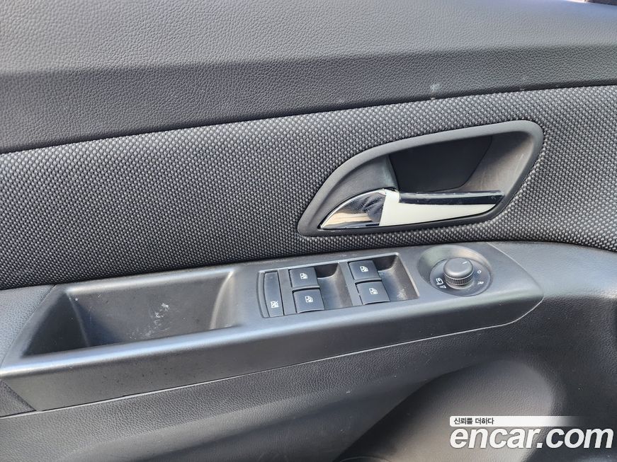 ChevroletGMDaewoo Cruze 2011